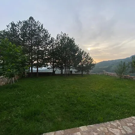Hotel Musaj Mountain *